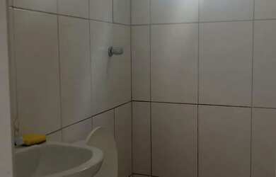 Imagem 4: Aluga-se Casa. 1 Banheiroe1 Dormitório