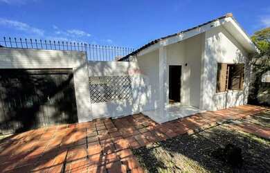 Imagem 2: Casa Charmosa com Ótimo Preço no Patronato, Vacância Já!