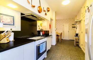 Imagem 14: Apartamento 332 m2 mobiliado, com 5 dormitórios sendo 1 suíte, sala...