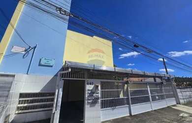 Imagem: O apartamento possui 1 Dormitório, 1 Banheiro, 33m² de Área