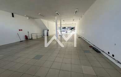 Imagem: O depósito possui 296m² de Área e está localizado em Centro