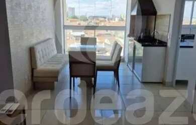 Imagem: O apartamento possui 2 Dormitórios, 3 Banheiros, 2 Vagas na