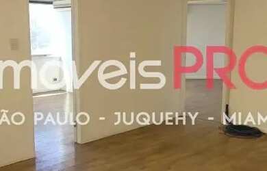 Imagem: O depósito possui 4 Vagas na garagem e 204m² de Área e está