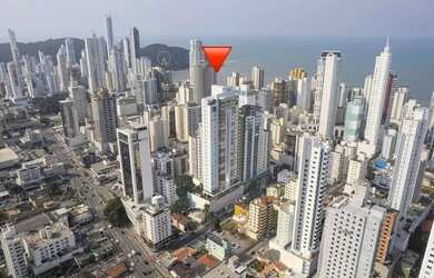 Imagem: O apartamento possui 3 Dormitórios, 4 Banheiros, 3 Vagas na