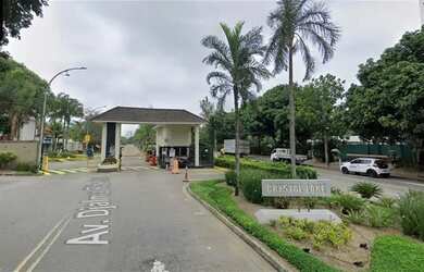 Imagem: O terreno possui 600m² de Área e está localizado em Barra