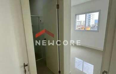 Imagem 2: Apartamento em Rua 256 A - Meia Praia - Itapema/SC