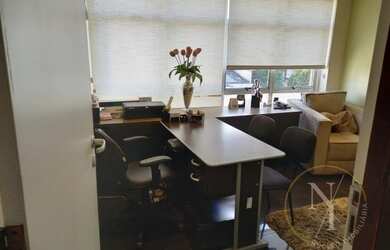 Imagem: O depósito possui 1 Vaga na garagem, 38m² de Área e está