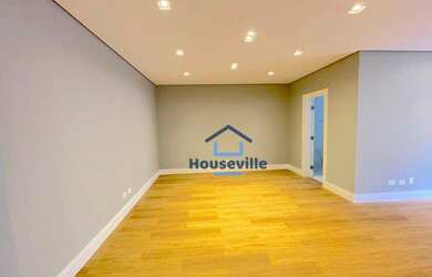 Imagem: A casa em condomínio possui 4 Dormitórios, 5 Banheiros, 4