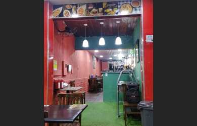 Imagem: O depósito possui 2 Vagas na garagem, 100m² de Área e está