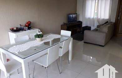 Imagem: A casa em condomínio possui 4 Dormitórios, 3 Banheiros, 2