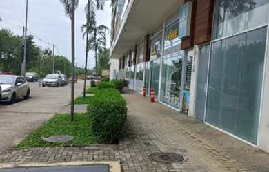 Imagem: O depósito possui 1 Vaga na garagem, 100m² de Área e está