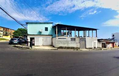 Imagem: A casa possui 5 Dormitórios, 5 Banheiros, 3 Vagas na garagem