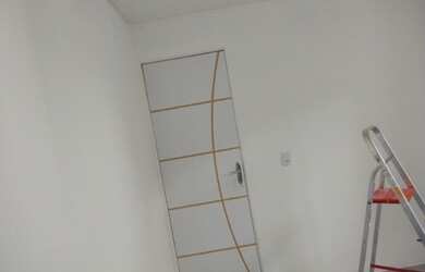 Imagem: O apartamento possui 2 Dormitórios, 1 Banheiro e 1 Vaga na