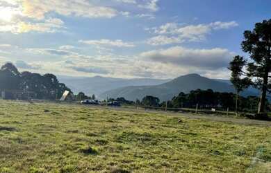 Imagem: A chácara à venda possui e está localizado em Urubici, SC