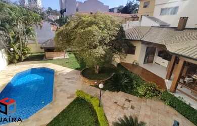 Imagem: A casa possui 5 Dormitórios, 5 Banheiros, 5 Vagas na garagem