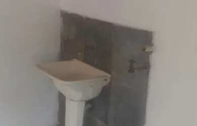 Imagem: A casa possui 2 Dormitórios, 1 Banheiro e 30m² de Área e