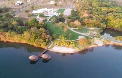 Imagem: O terreno possui 1.200m² de Área e está localizado em Plano