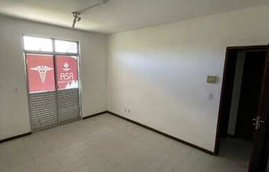 Imagem 4: Salas/Depositos em condominio empresarial no Matatu de Brotas