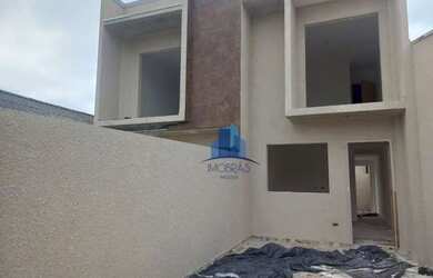 Imagem: A casa possui 2 Dormitórios, 1 Banheiro, 1 Vaga na garagem