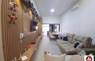 Imagem: A casa em condomínio possui 3 Dormitórios, 5 Banheiros, 4