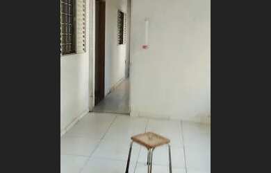 Imagem: A casa possui 3 Dormitórios, 3 Banheiros, 5 Vagas na garagem