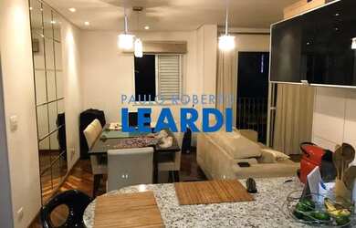 Imagem: O apartamento possui 2 Dormitórios, 2 Banheiros, 2 Vagas na