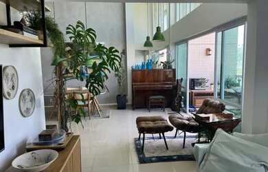 Imagem: O apartamento possui 3 Dormitórios, 2 Banheiros, 3 Vagas na