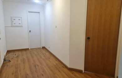 Imagem: O depósito possui 1 Vaga na garagem e 44m² de Área e está