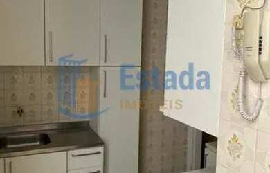 Imagem 10: Apartamento para aluguel tem 72 metros quadrados com 2 quartos em Copacabana...