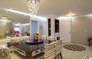 Imagem: O apartamento possui 3 Dormitórios, 3 Banheiros, 5 Vagas na