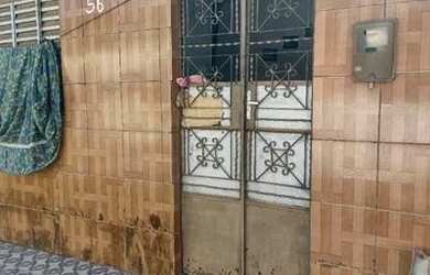 Imagem: A casa possui 2 Dormitórios, 1 Banheiro e está localizado