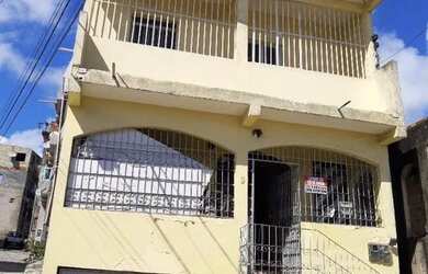 Imagem: A casa possui 2 Dormitórios, 2 Banheiros, 1 Vaga na garagem