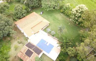 Imagem: A fazenda possui 96.800m² de Área e está localizado em Jussara