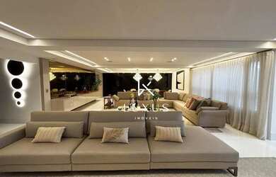 Imagem: O apartamento possui 4 Dormitórios, 4 Banheiros, 5 Vagas na