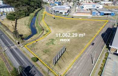 Imagem: O terreno possui 11.062m² de Área e está localizado em Cruzeiro