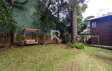 Imagem 3: Casa de Rua com Quintal Verde e Espaço Gourmet, 3 quartos 4 Vagas à...