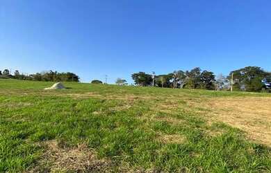 Imagem: O terreno possui 1.000m² de Área e está localizado em Paraibuna