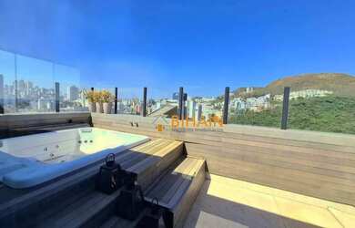 Imagem: O apartamento na cobertura possui 4 Dormitórios, 4 Banheiros