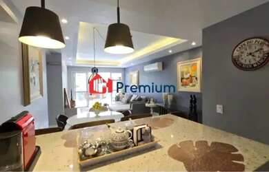 Imagem: O apartamento possui 3 Dormitórios, 3 Banheiros, 2 Vagas na