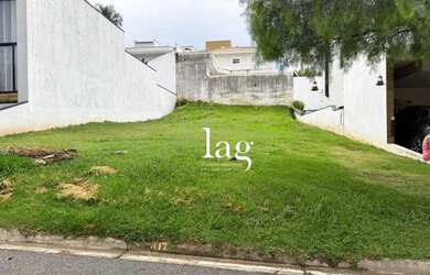 Imagem: O terreno possui 300m² de Área e está localizado em Parque