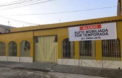 Imagem: A casa possui 3 Dormitórios, 2 Banheiros, 1 Vaga na garagem