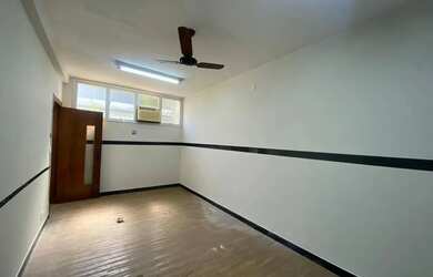 Imagem 8: Excelente casa comercial para locação no bairro Santo Antônio