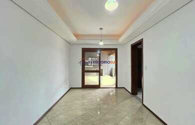 Imagem 8: Casa em Hípica. Churrasqueira, Varanda, Lareirae2 Vagas na garagem