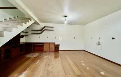 Imagem 6: Lindíssima casa sobrado em no bairro Patronato!