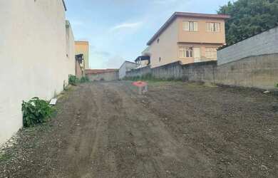 Imagem: O terreno possui 726m² de Área e está localizado em Paulicéia