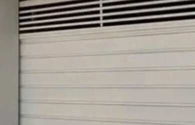 Imagem: A casa à venda possui 2 Dormitórios e 1 Banheiro e está localizado