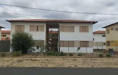 Imagem: O apartamento possui 2 Dormitórios, 1 Banheiro e está localizado