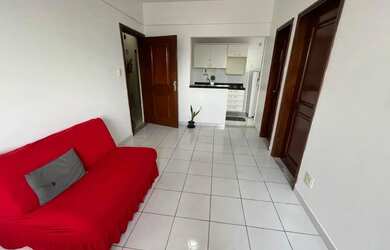 Imagem: O apartamento possui 1 Dormitório, 1 Banheiro, 1 Vaga na garagem