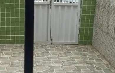 Imagem: A casa em condomínio possui 2 Dormitórios, 1 Banheiro e está