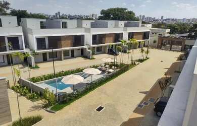 Imagem: A casa em condomínio possui 3 Dormitórios, 5 Banheiros, 2